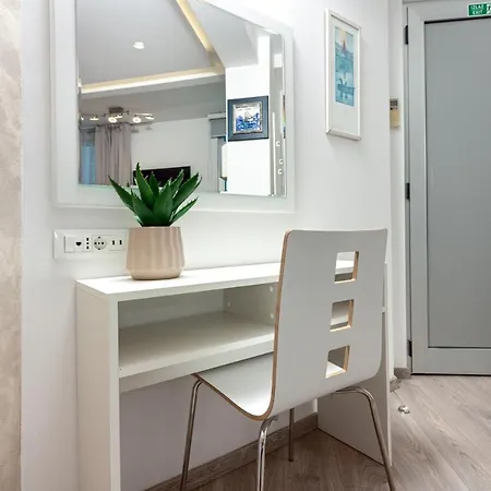 Lovret Flowers Apartman *