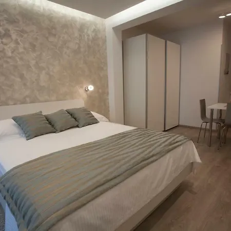 Lovret Flowers Apartman