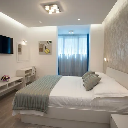 Apartman Lovret Flowers *